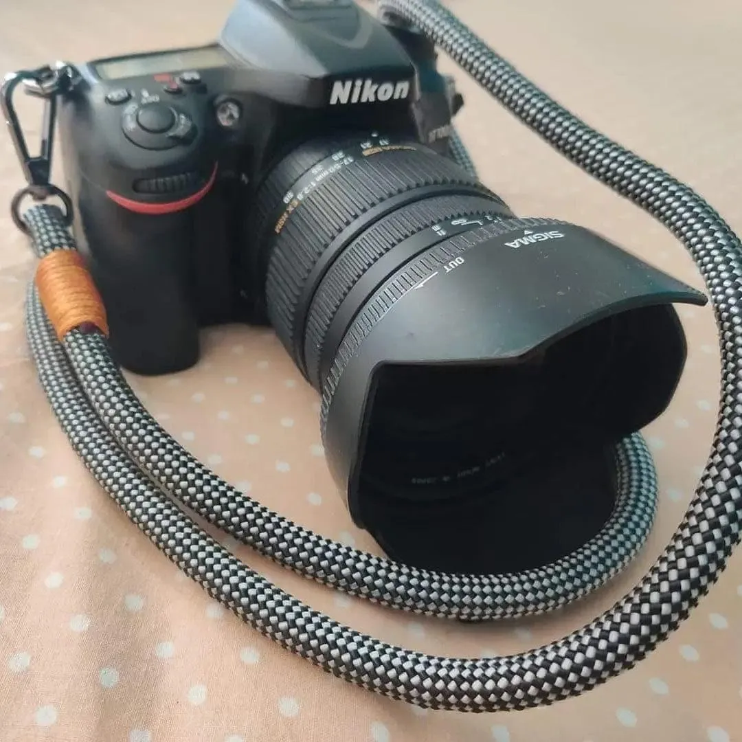 Checkered Black/Silver Acrylic Camera Strap