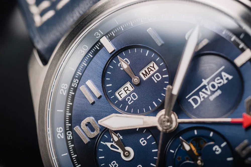 DVS Watch Newton Pilot Moonphase Chrongraph Limited Edition